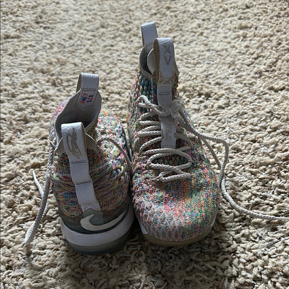 Colorful Men’s Basketball Shoes!